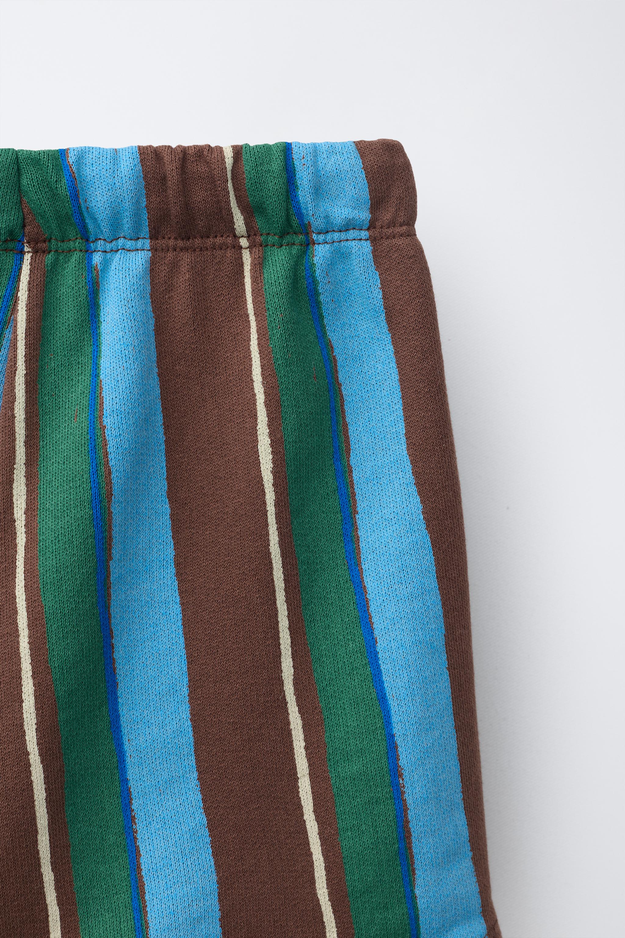 MULTICOLOR STRIPED SHORTS